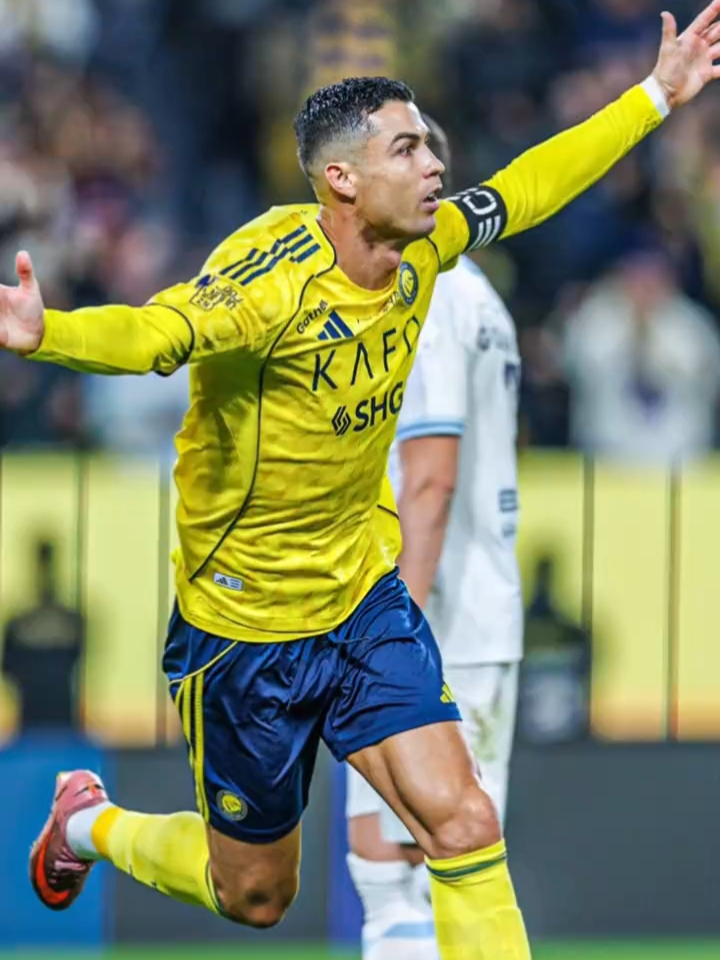 星空体育-C罗新星势不可挡表现惊艳，公牛未来可期！的简单介绍